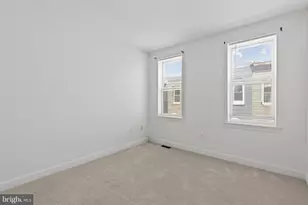 501 N Port St, Baltimore, MD 21205 - Photo 23