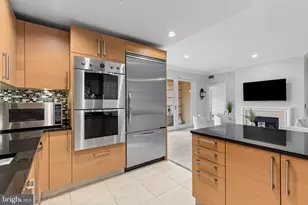 801 Key Hwy, Baltimore, MD 21230 - Photo 13