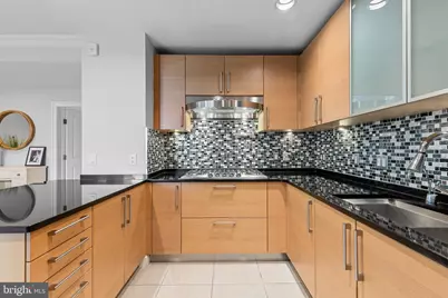 801 Key Highway #253, Baltimore, MD 21230 - Photo 15