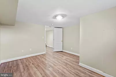 514 N Milton Avenue, Baltimore, MD 21205 - Photo 25