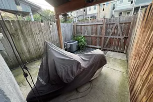 812 W 34th St, Baltimore, MD 21211 - Photo 27