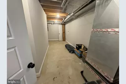 812 W 34th Street, Baltimore, MD 21211 - Photo 21