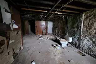 2327 W Lexington St, Baltimore, MD 21223 - Photo 9