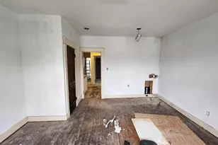 2327 W Lexington St, Baltimore, MD 21223 - Photo 21