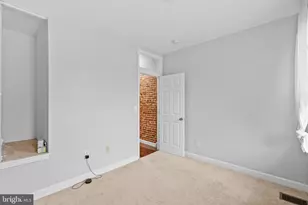 224 N Port St, Baltimore, MD 21224 - Photo 21