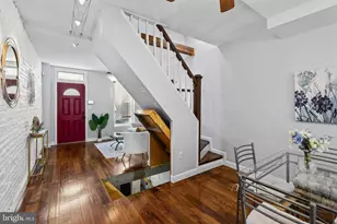 224 N Port St, Baltimore, MD 21224 - Photo 9
