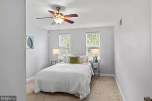 224 N Port St, Baltimore, MD 21224 - Photo 17