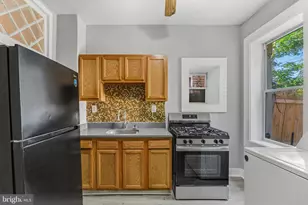 1711 Ashburton St, Baltimore, MD 21216 - Photo 9