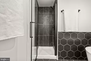 1220 N Eden St, Baltimore, MD 21213 - Photo 33