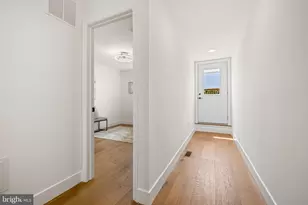 1220 N Eden St, Baltimore, MD 21213 - Photo 37