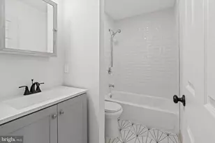 1502 Leslie St, Baltimore, MD 21217 - Photo 17