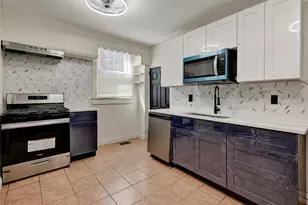 3827 Park Heights Ave, Baltimore, MD 21215 - Photo 3