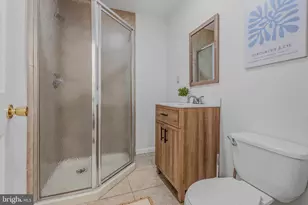 1824 E Lombard St, Baltimore, MD 21231 - Photo 11