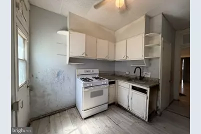 1114 Myrtle Avenue, Baltimore, MD 21201 - Photo 15