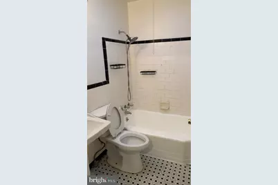2709 E Hoffman Street, Baltimore, MD 21213 - Photo 9