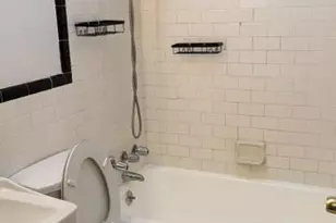 2709 E Hoffman St, Baltimore, MD 21213 - Photo 9