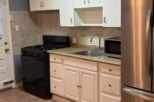 2709 E Hoffman St, Baltimore, MD 21213 - Photo 7