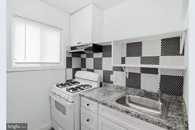 3330 Ravenwood Avenue, Baltimore, MD 21213 - Photo 11