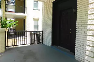 2427 Lakeview Ave, Baltimore, MD 21217 - Photo 9