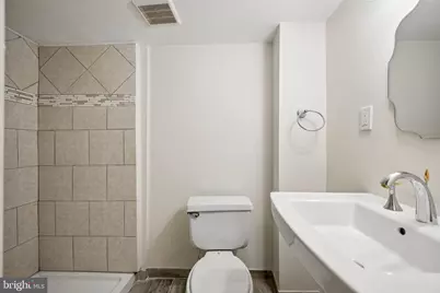 1432 Redfern Avenue, Baltimore, MD 21211 - Photo 43