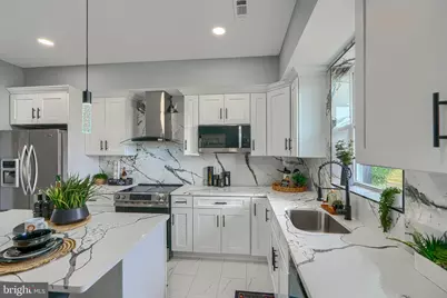 1693 Darley, Baltimore, MD 21213 - Photo 9
