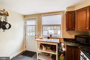 2014 Bank St, Baltimore, MD 21231 - Photo 9