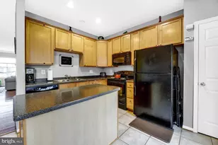 2090 Clipper Park Rd, Baltimore, MD 21211 - Photo 9