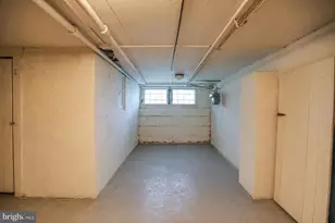 3247 Shannon Dr, Baltimore, MD 21213 - Photo 23
