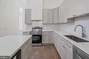 1723 E Lombard St, Baltimore, MD 21231 - Photo 9