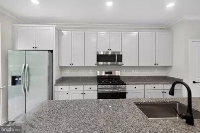 4211 Laplata Avenue, Baltimore, MD 21211 - Photo 7