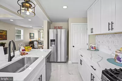 4728 Parkside Drive, Baltimore, MD 21206 - Photo 15