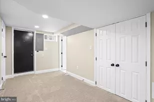 4728 Parkside Dr, Baltimore, MD 21206 - Photo 21