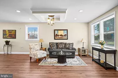 4728 Parkside Drive, Baltimore, MD 21206 - Photo 5