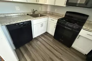 6125 MacBeth Dr, Baltimore, MD 21239 - Photo 9