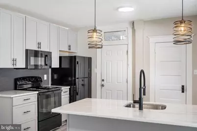 3408 W Forest Park Avenue #2ND FLOOR, Baltimore, MD 21216 - Photo 9