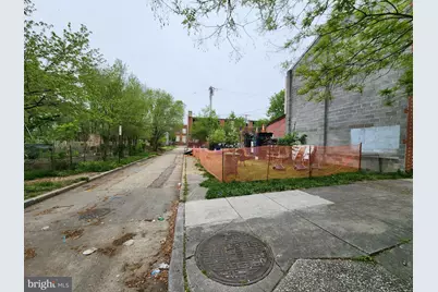 1019 W Lombard Street, Baltimore, MD 21223 - Photo 1
