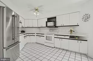 3041 Fallstaff Rd, Baltimore, MD 21209 - Photo 11