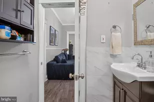2427 Linden Ave, Baltimore, MD 21217 - Photo 17