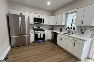 2317 E Fayette St, Baltimore, MD 21224 - Photo 9