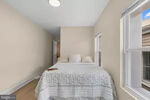 1008 E Biddle St, Baltimore, MD 21202 - Photo 15