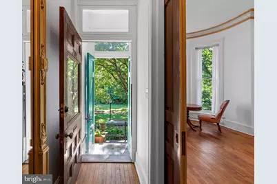 2014 Mount Royal Terrace, Baltimore, MD 21217 - Photo 9