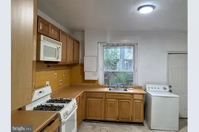 2019 Rayner Avenue, Baltimore, MD 21217 - Photo 9