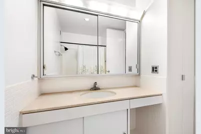 4000 N Charles Street #1603, Baltimore, MD 21218 - Photo 21
