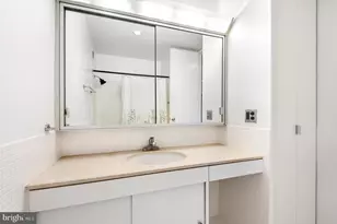 4000 N Charles St, Baltimore, MD 21218 - Photo 21