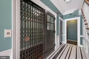 104 W Madison St, Baltimore, MD 21201 - Photo 13