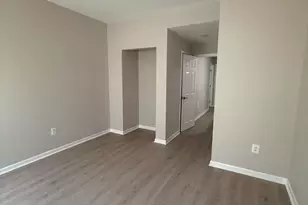 1604 N Washington, Baltimore, MD 21213 - Photo 9