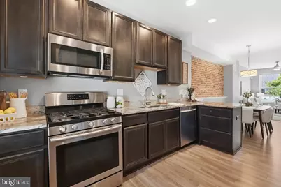 2806 E Fairmount Avenue, Baltimore, MD 21224 - Photo 7