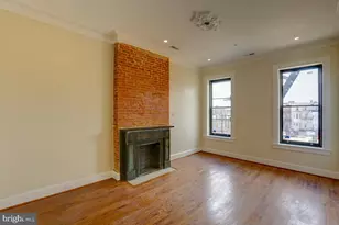 2118 St Paul St, Baltimore, MD 21218 - Photo 9