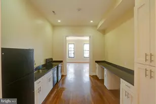 2118 St Paul St, Baltimore, MD 21218 - Photo 7