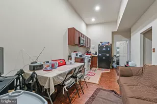 1918 McCulloh St, Baltimore, MD 21217 - Photo 15